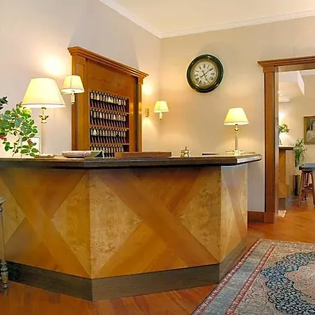 Hotel Moderno Premeno