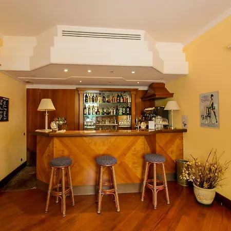 Moderno Hotel
