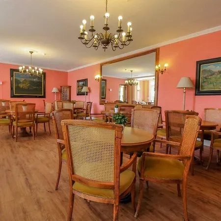 Hotel Moderno Premeno
