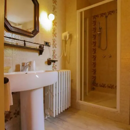 Hotel Moderno