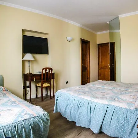 Moderno Hotel